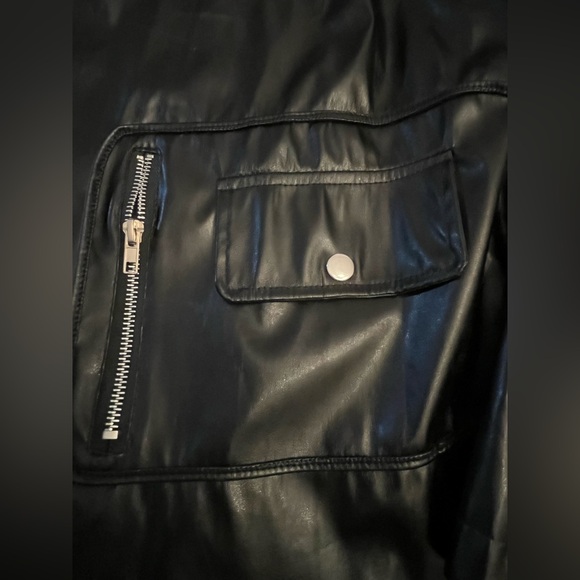 Men’s T Birds from Grease Faux Leather Jacket in Size Medium. - Picture 6 of 10